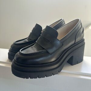 Freda Salvador Kacy Platform Loafer